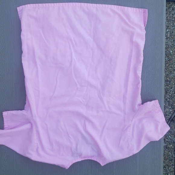 Simply basic srub top. - Picture 2 of 2